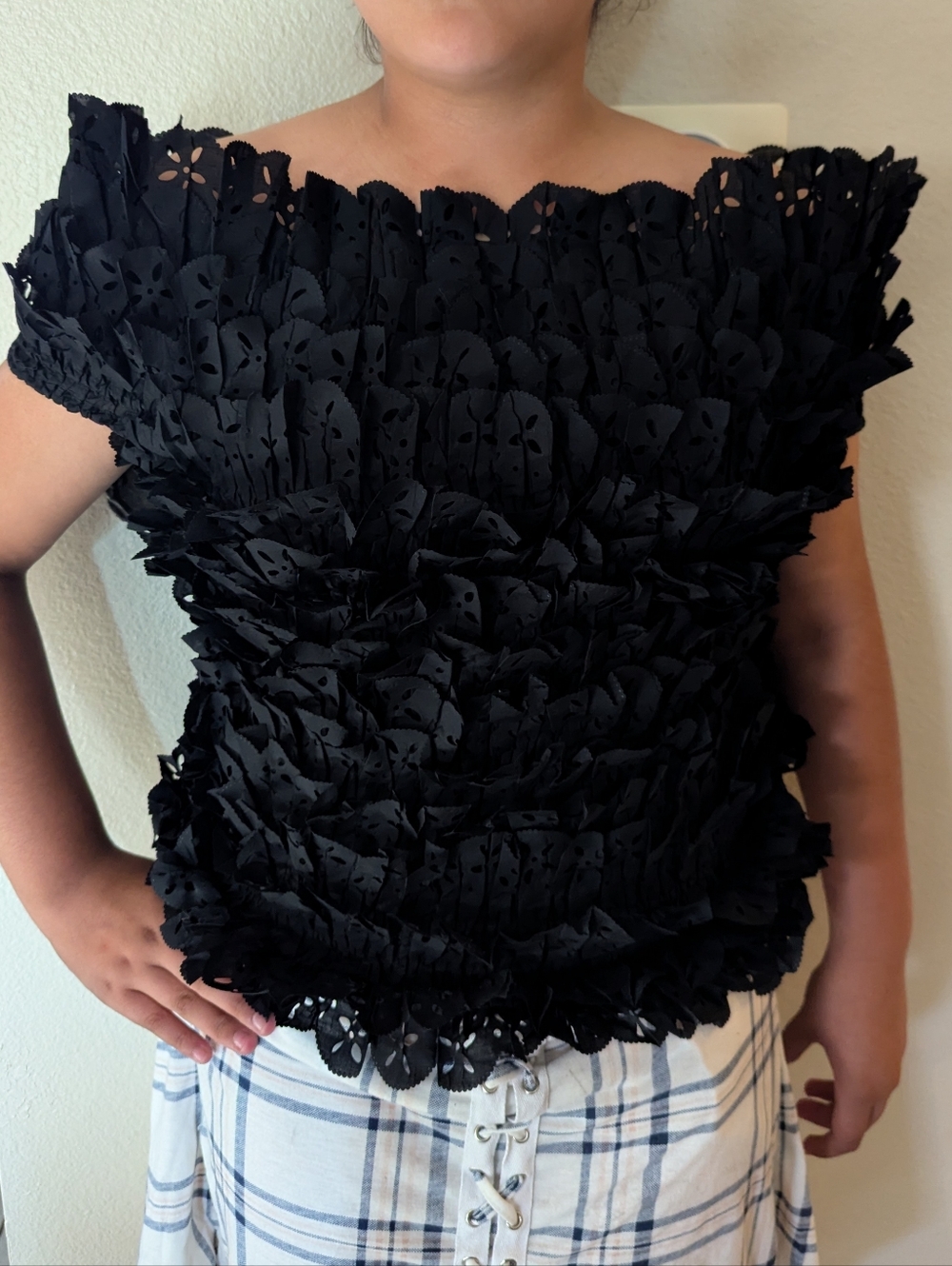 Issey Miyake Black Over-Shoulder Laser-Cut Ruffle Top Medium
